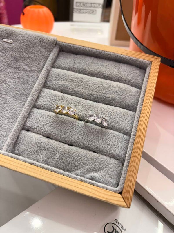 Anello pure
