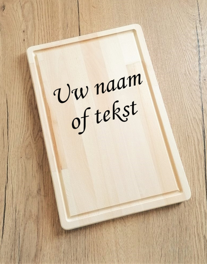 Houten snijplank met eigen naam of tekst