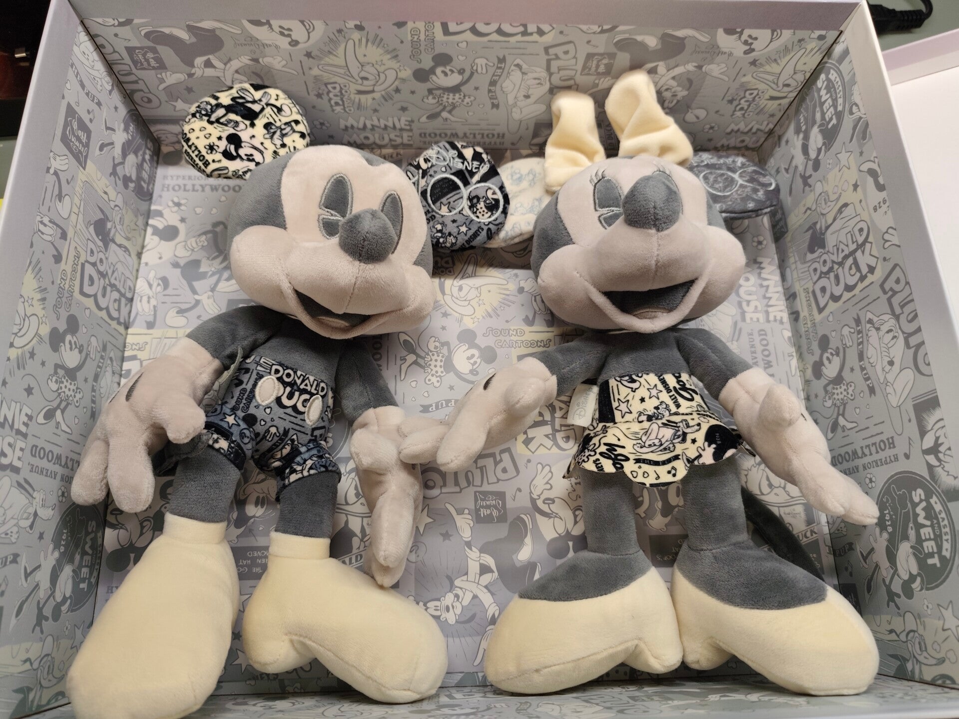 100 Jahre Disney – Limited Edition Mickey Plüsch (2er-Set) | Sammler-Kollektion S/W