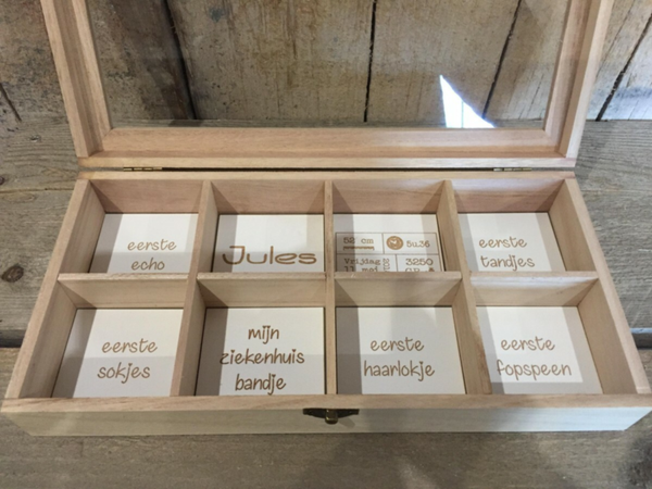 Houten geboortebox