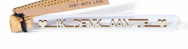 Proefbuis: 'Ik denk aan je'