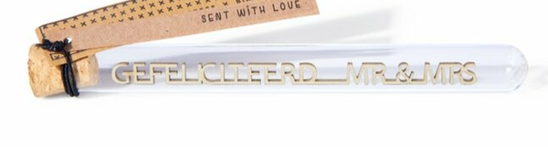 Proefbuis:'Gefeliciteerd mr and mrs.