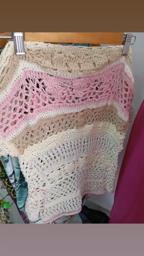 Net pink white crochet blouse