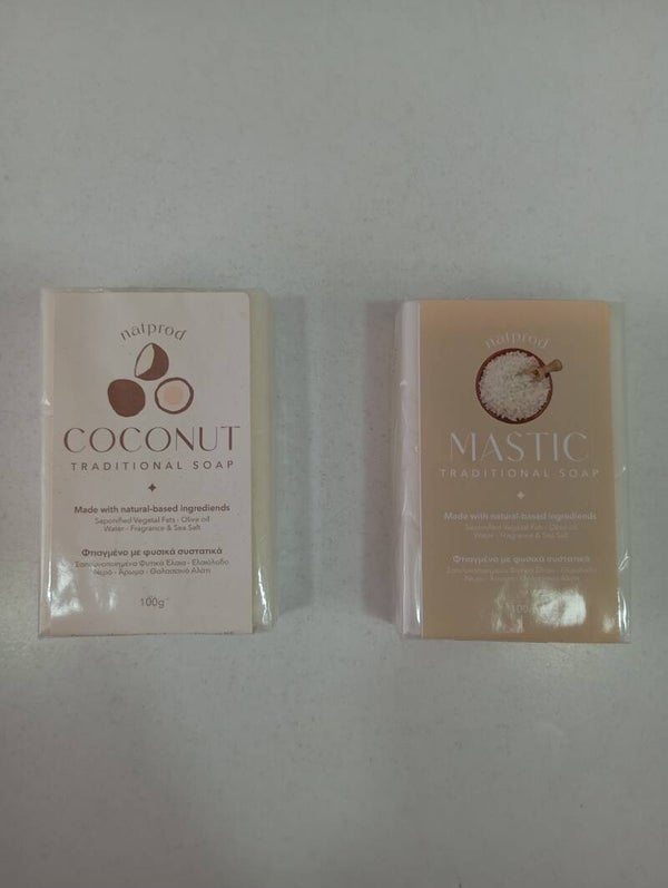 Coconut/mastic soap