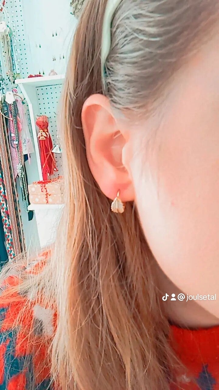 Leaf with zirgon 18k