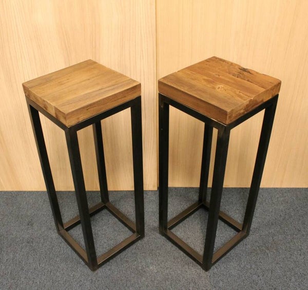 Mart - set van twee houten zuilen