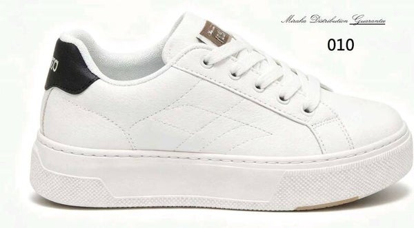 Sport Shoes 08 series. 010