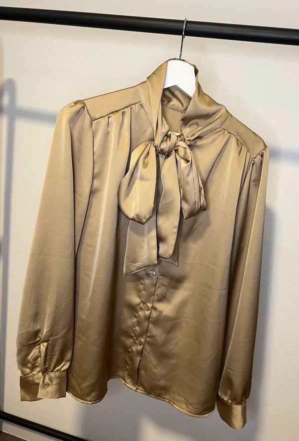 Blouse Emily met strik - champagne