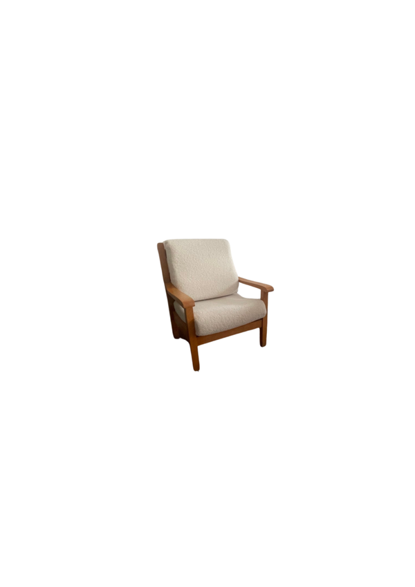 Fauteuil moderne en bois clair – Pièce artisanale -