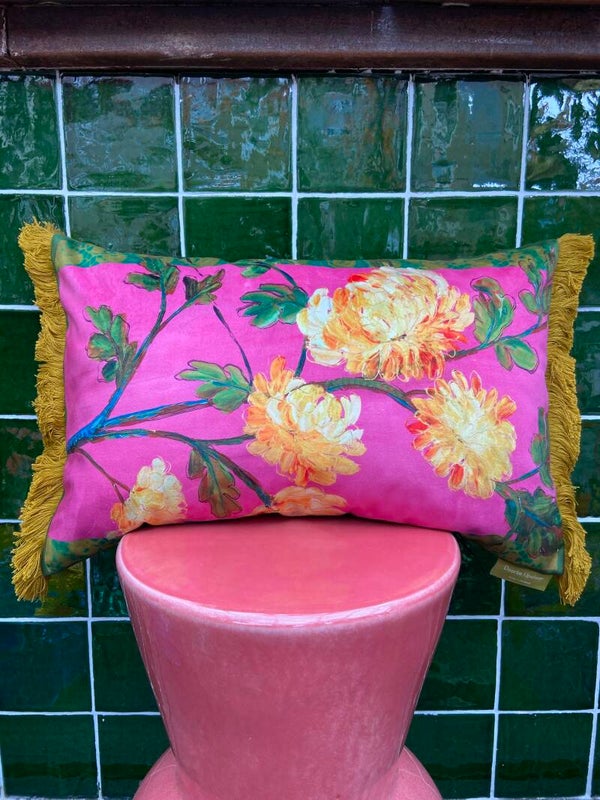 Doortje IJpelaar kussen 'Pink Dahlia' rechthoek 60x40