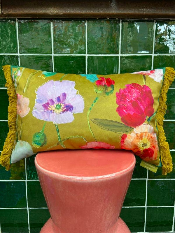 Doortje IJpelaar kussen 'Green Poppy' rechthoek 60x40