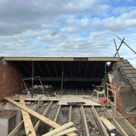 Ridge rsj installed as per structural calculations. 