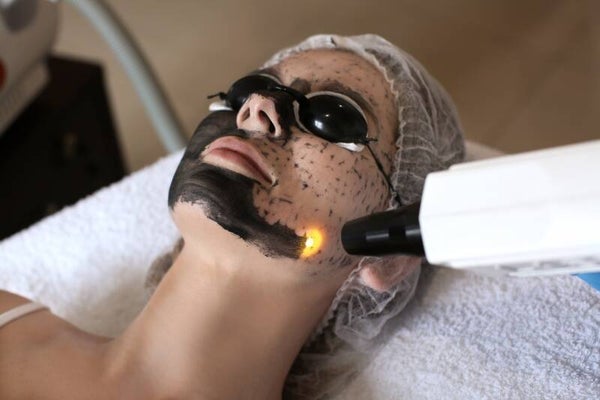 Carbon facial training