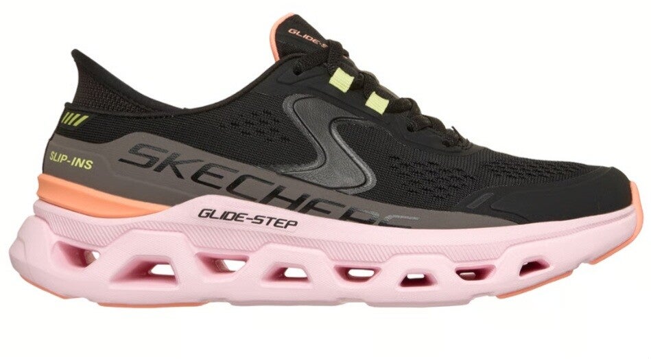 Skechers
