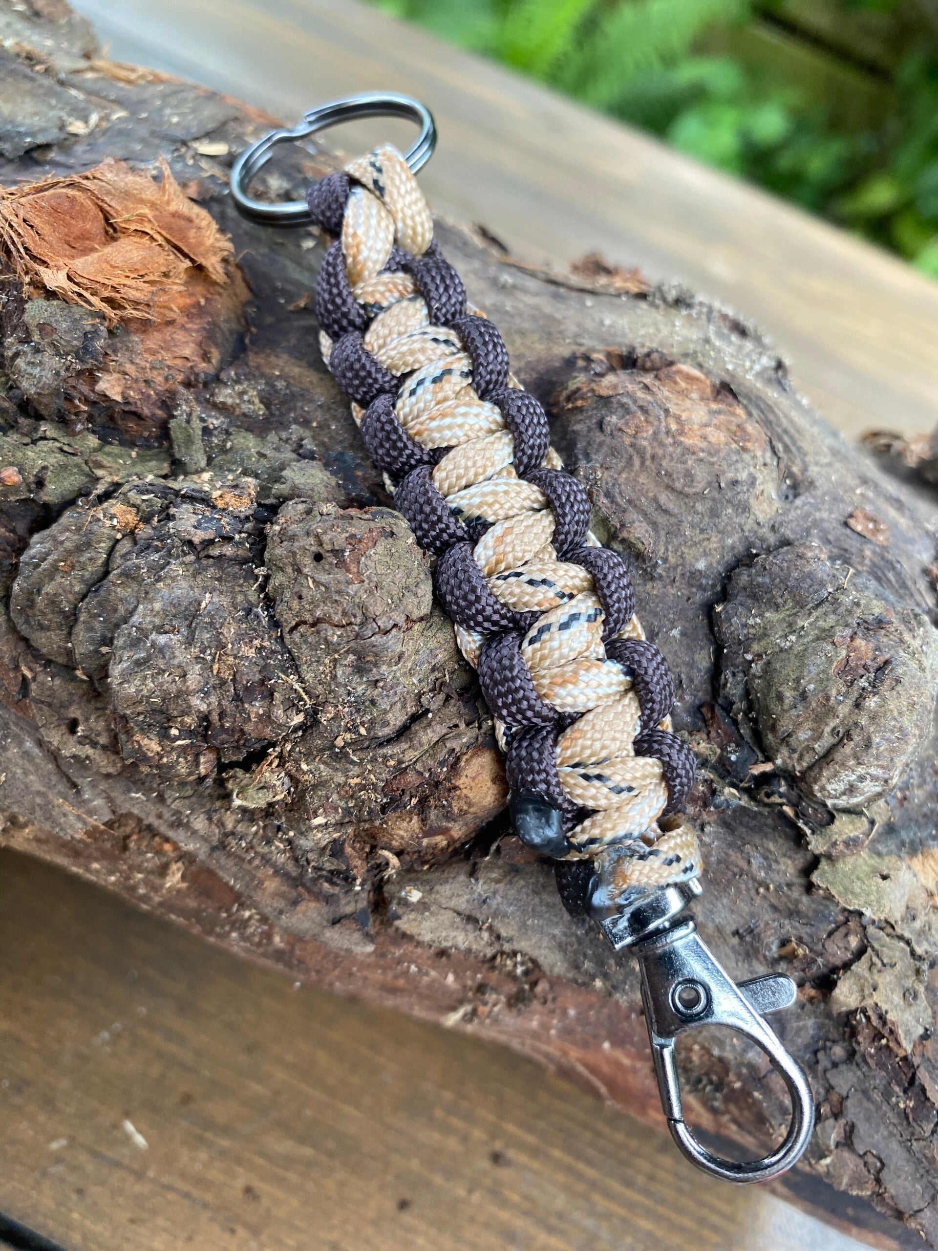 Art34. Sleutelhanger bruin