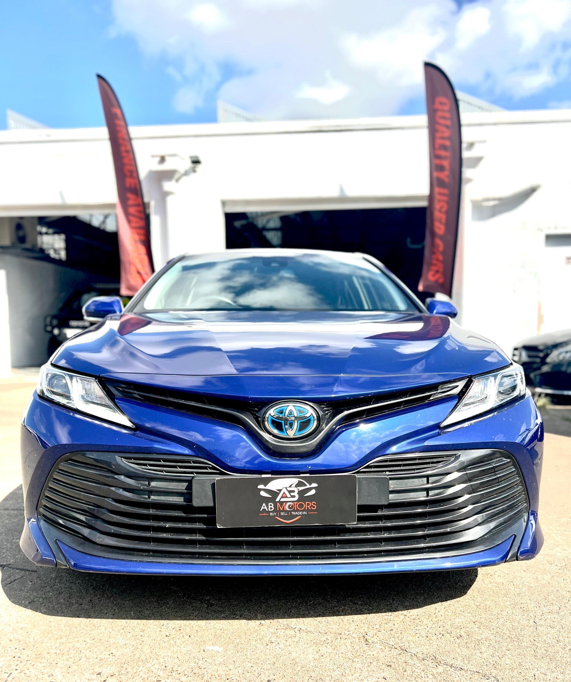 Used 2019 Toyota Camry Hybrid For Sale