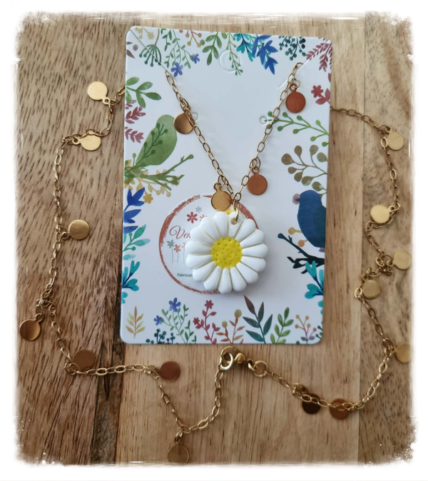 Collier grande marguerite