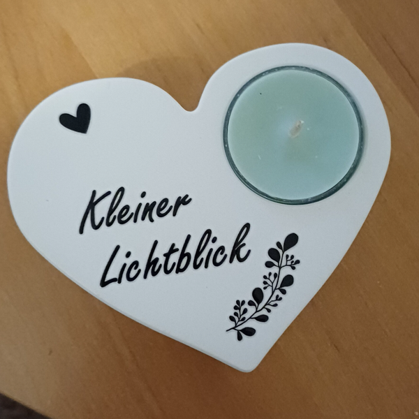Herz mit Teelicht