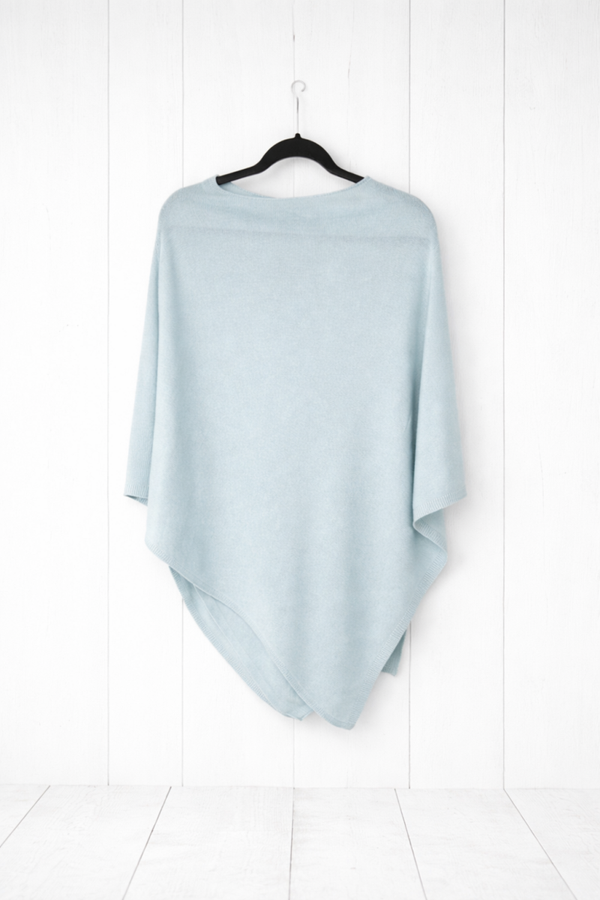 Poncho Clea