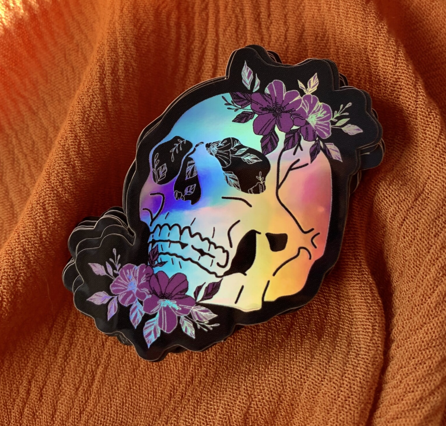 Holographic Blooming Skull
