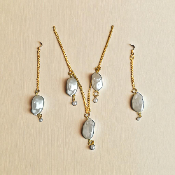 Pearl jewellery set