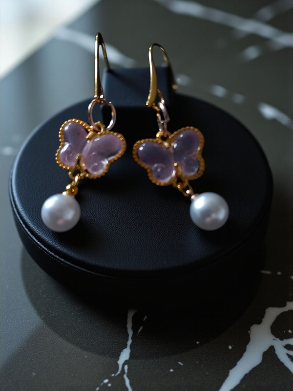 Pink enamel shell shaped earrings