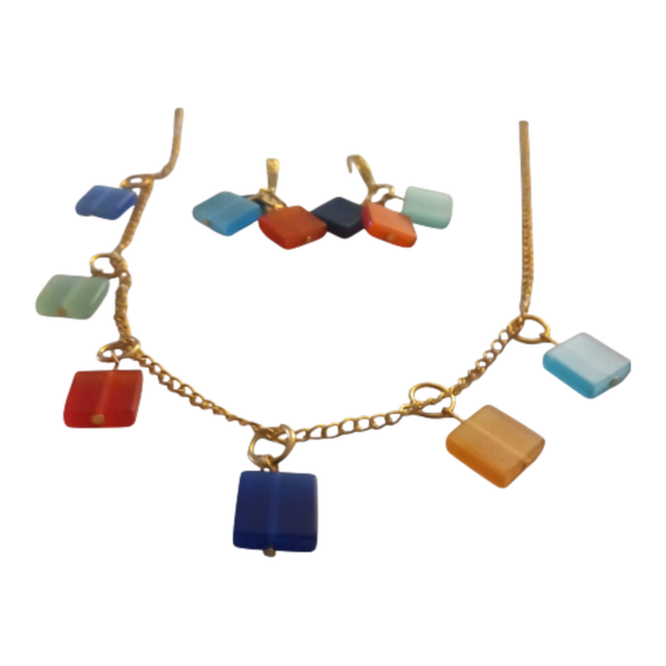 Necklace and earrings set