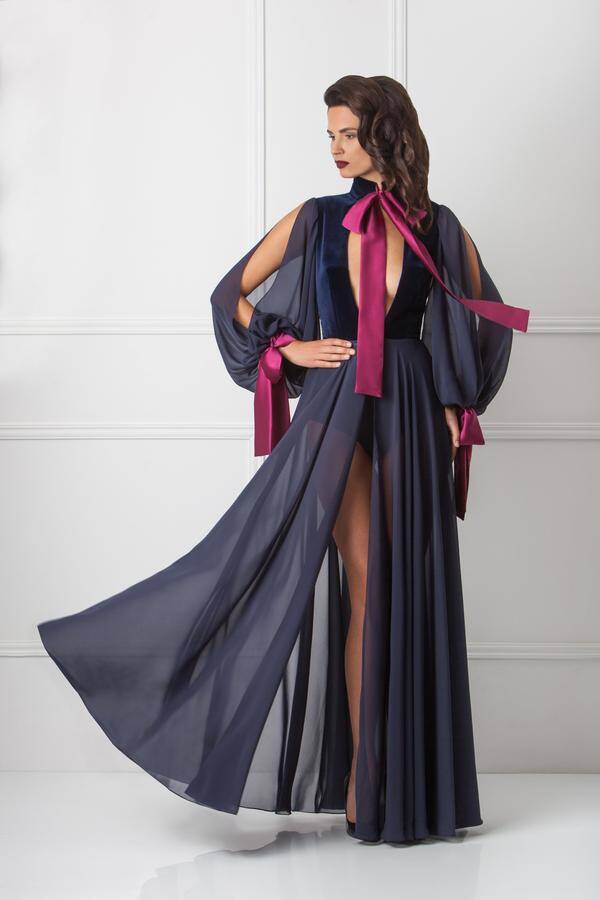 MAGNIFICENT ROBE