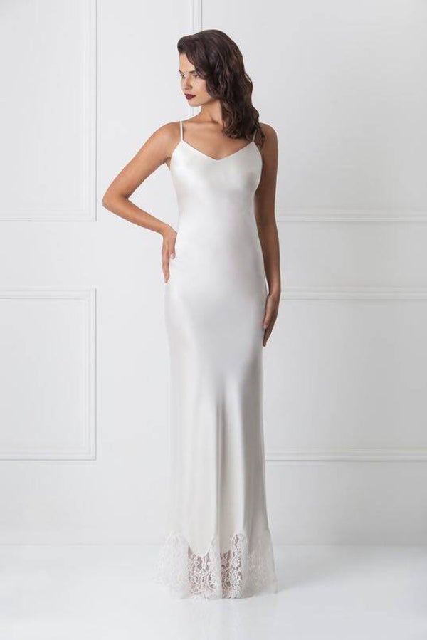 LIGHT GOWN