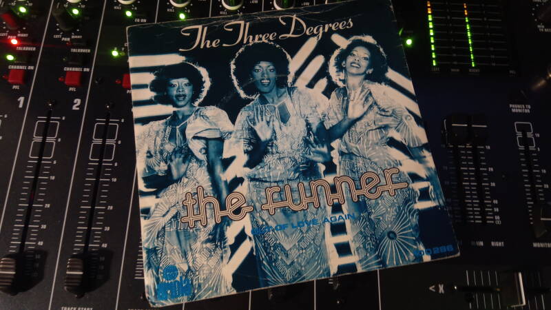 single Three Degrees