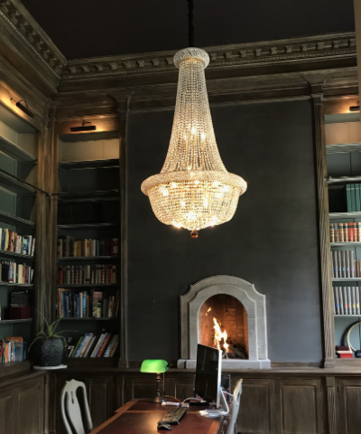 Nr A-18   Verlengde Kristallen Zakkroon met Swarovski-Crystals No 1