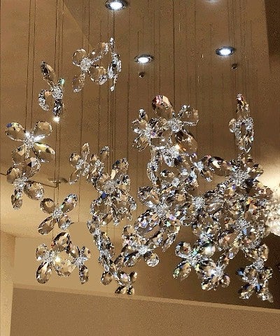 Nr 29 - Floating Flowers/Butterflies met Swarovski kristal No 1