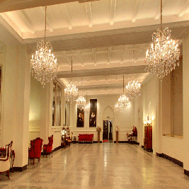 dinnerroom6-2.gif