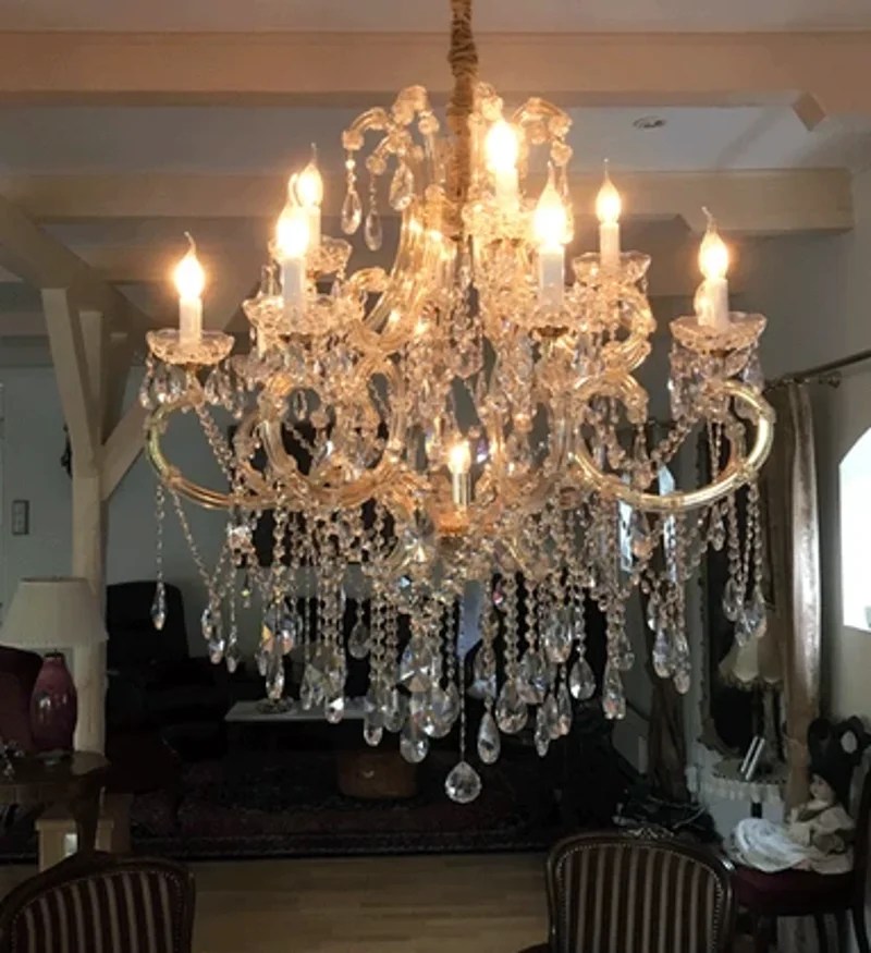 nr A-13  Bridge-kroon  Maria Theresia kroonluchter met Swarovski Crystal in de Salon  no 3