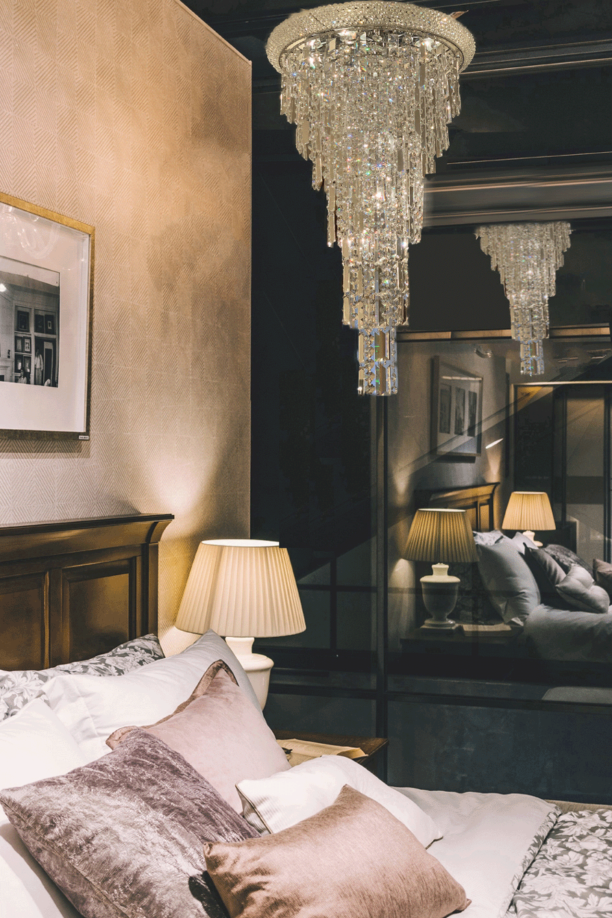 Nr 114 - Kristallen Waterval-lamp color Zilver met Swarovski-kristal No 3