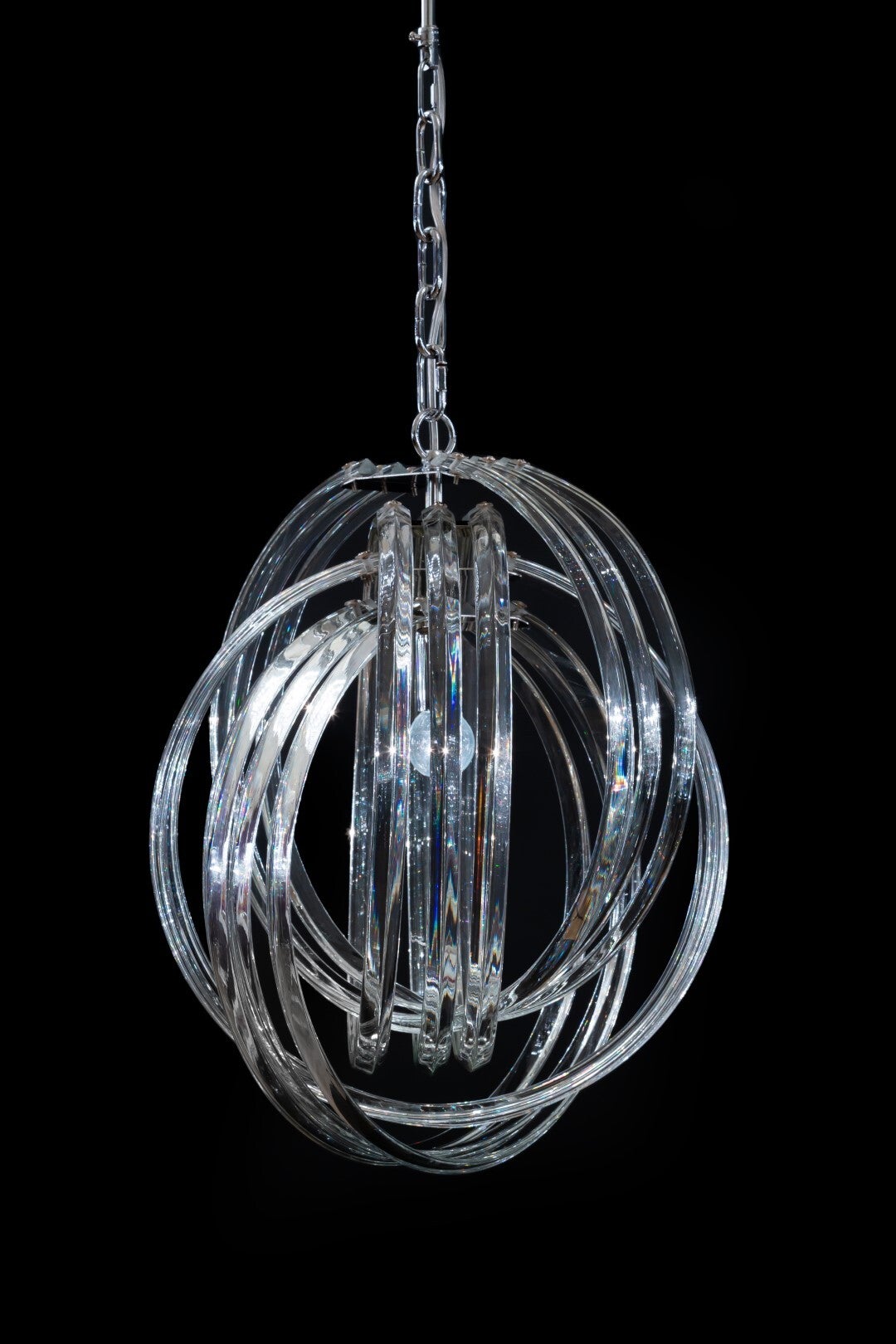 Nr B-18    Exclusief  Bol-lamp met kristallen gebogen staven . No 1