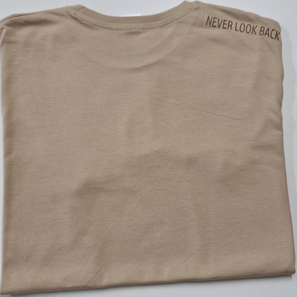 Never look back sand