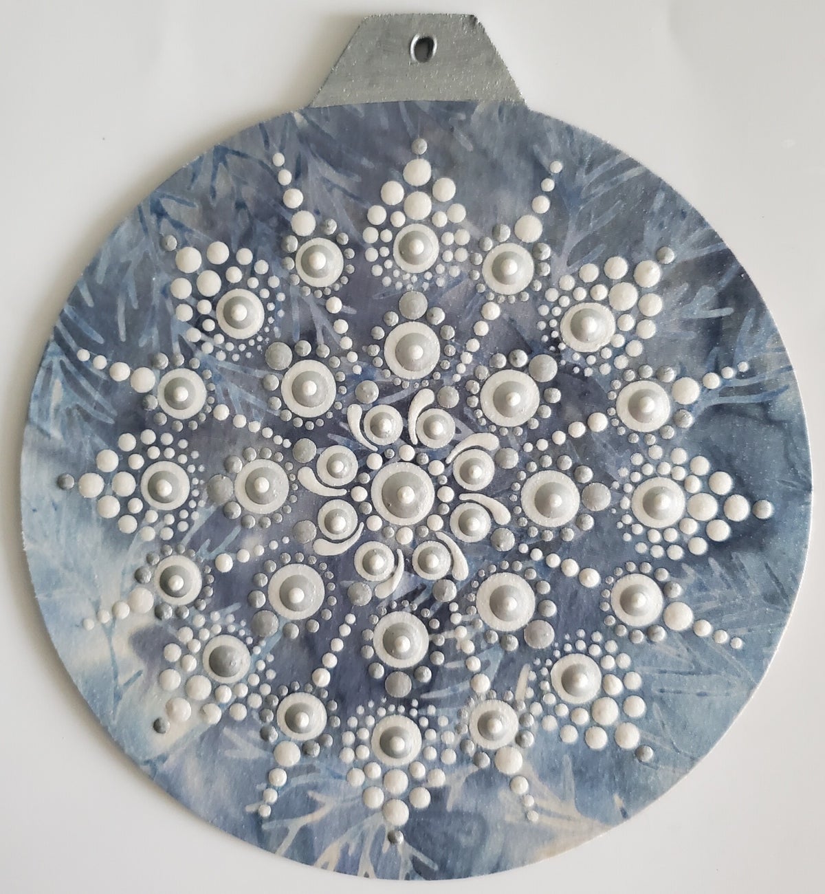ICY SNOWFLAKE ORNAMENT #118 - EPACKET | Dots and Moore