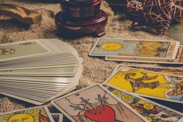 Any Mini Tarot Read 10 miins