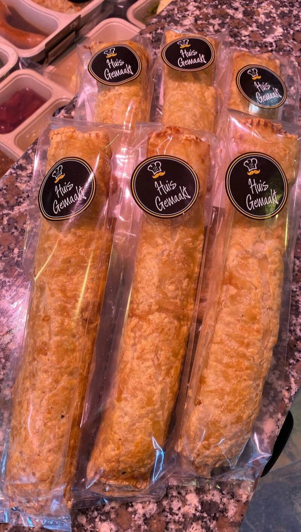 Saucijzenstaaf / letter in geschenkdoos