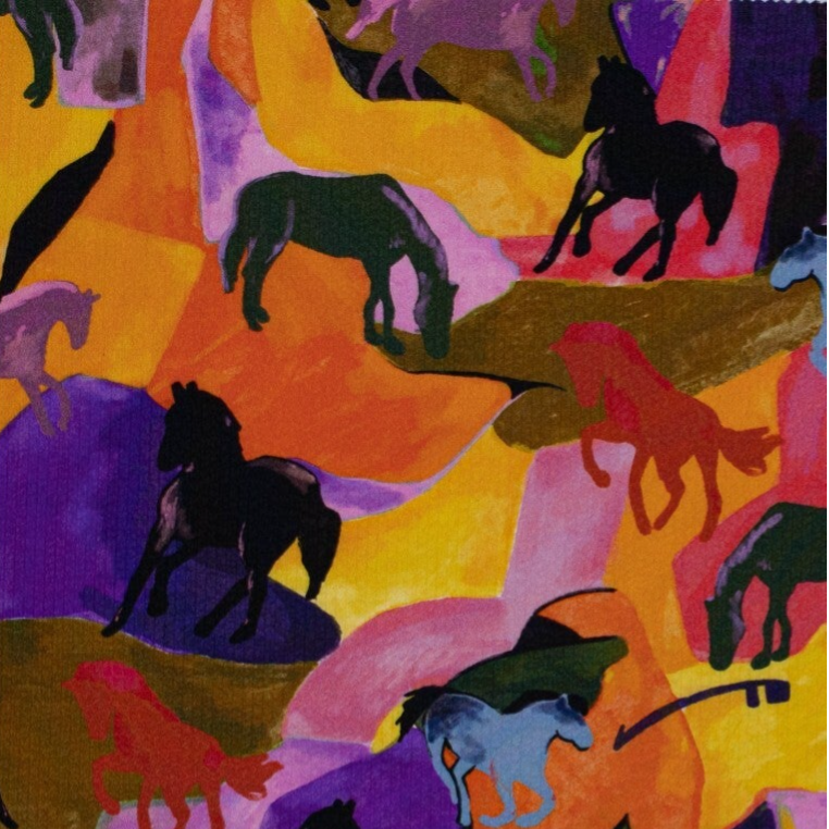 Poly-crepe wild horses warm