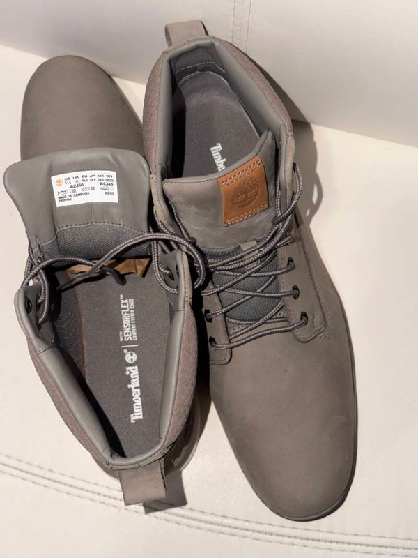 Timberland Killington Chukka boots in medium grey nubuck feature a SensorFlex