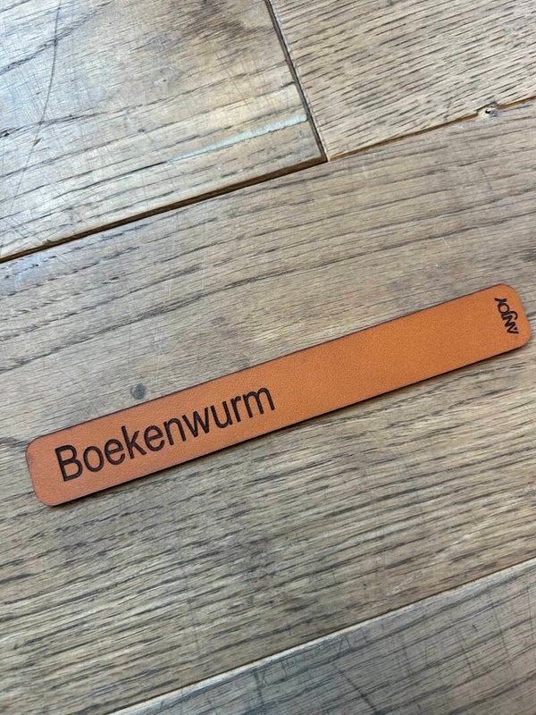 Bladwijzer leder boekenwurm