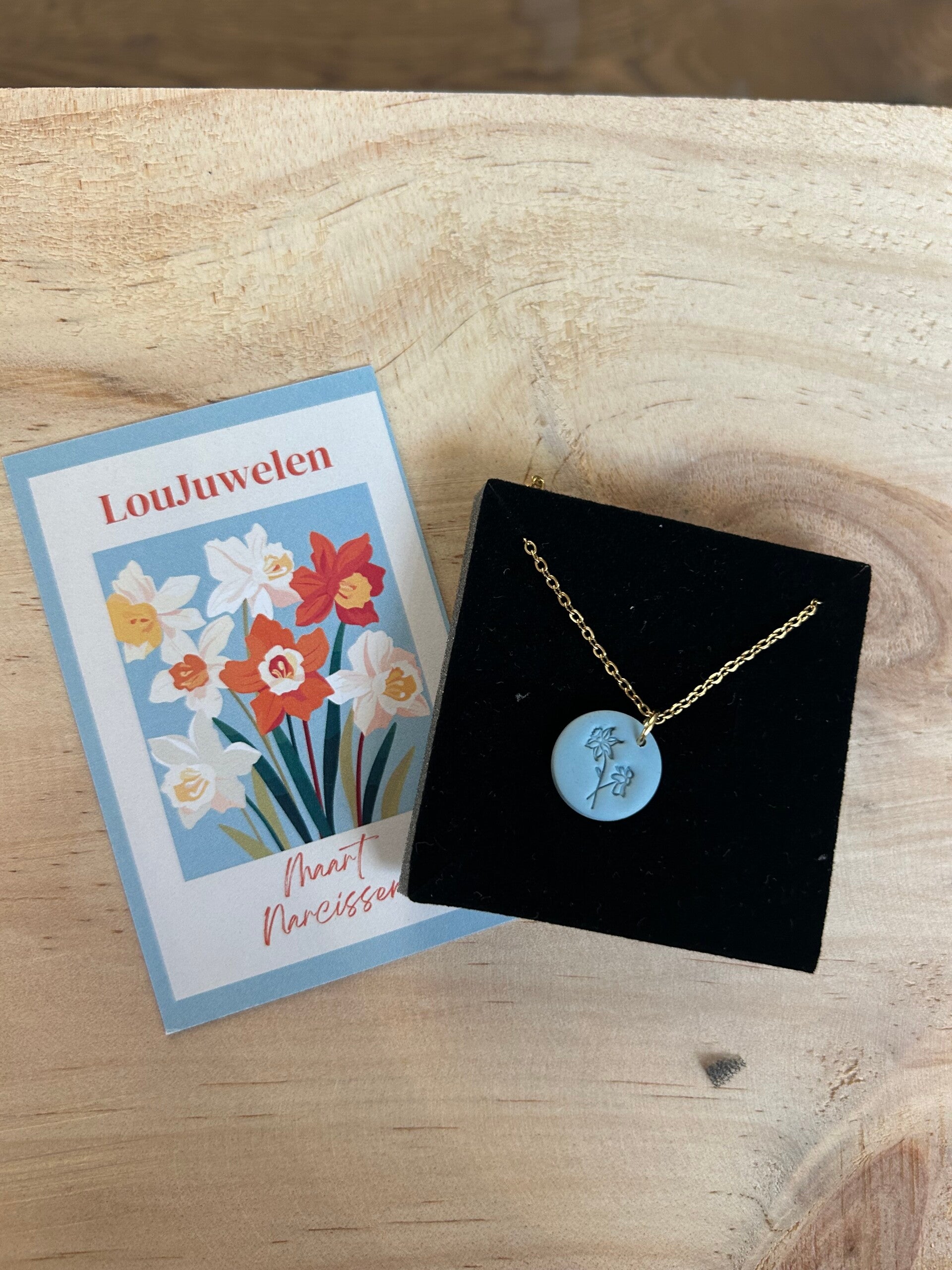 Ketting geboortebloem maart