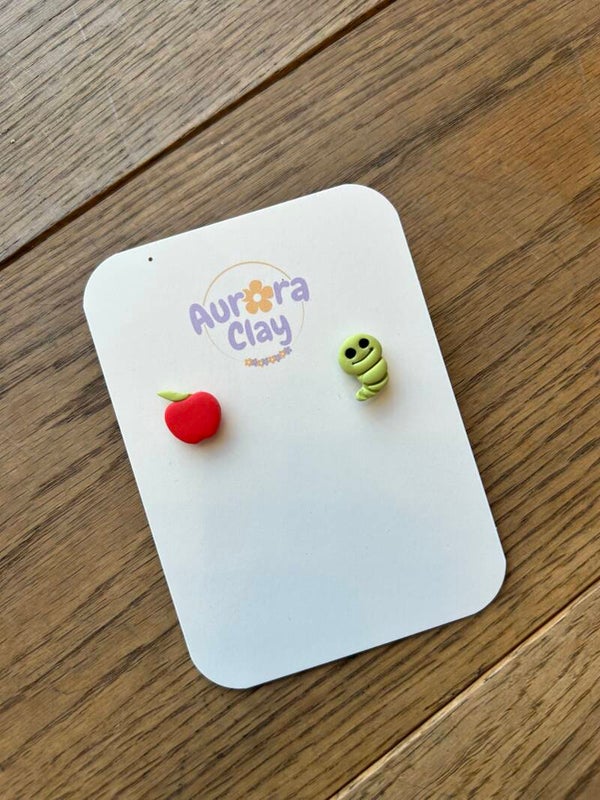 Appel worm studs