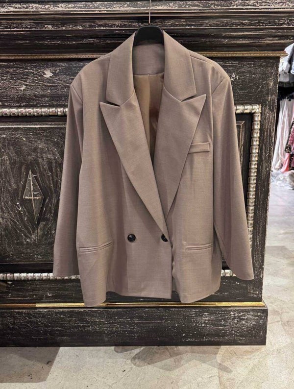 Blazer Riley