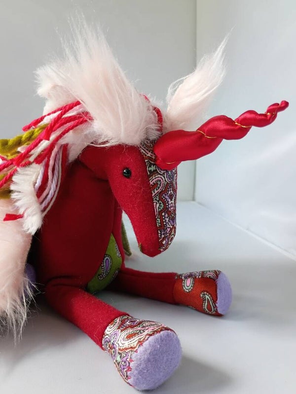 "Lady Addison of the Orchard" the Alicorn