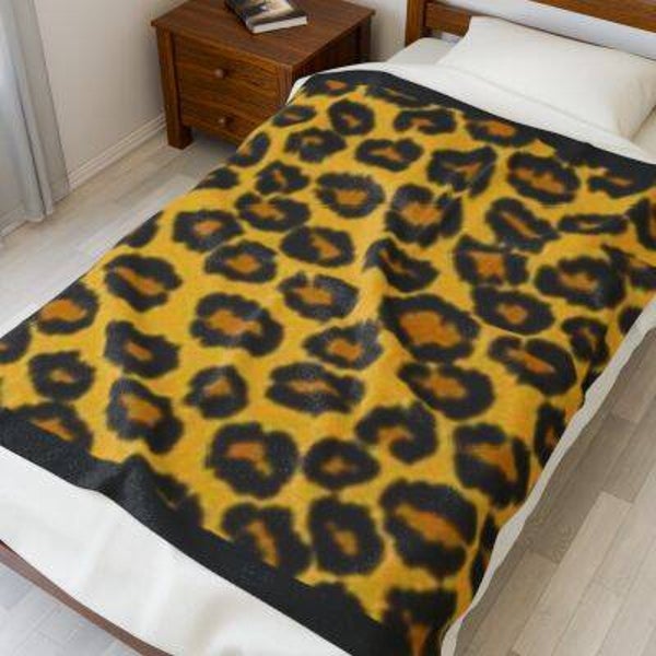 Leopard Print Velveteen Plush Blanket, Cozy Throw