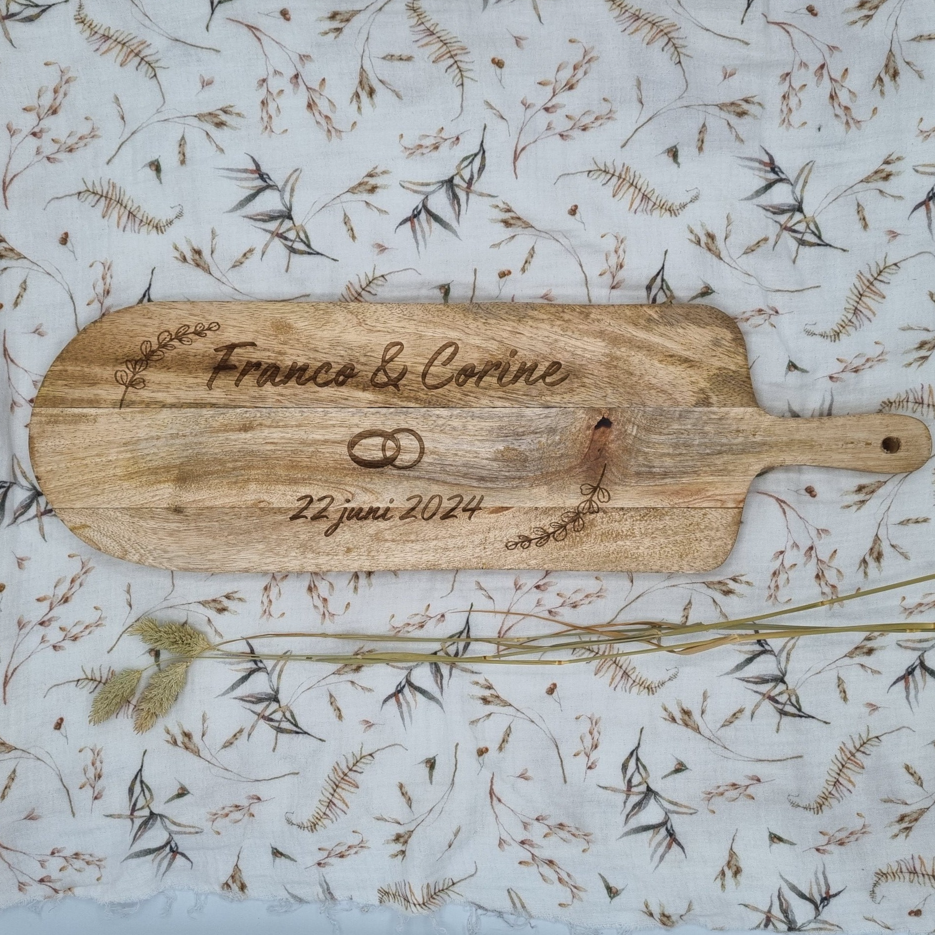 Borrelplank trouwerij langwerpig