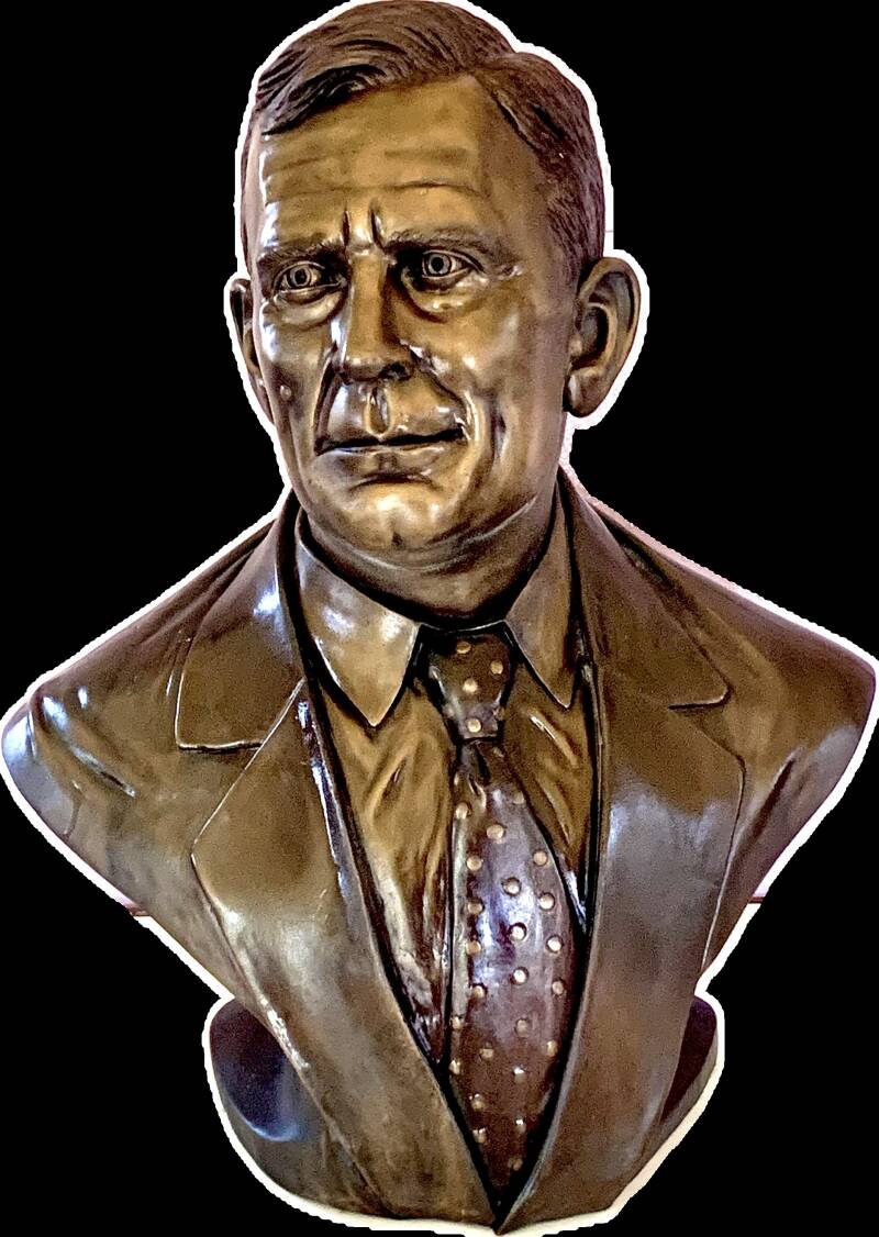 "Portrait of Edwin Hubble", Life size, Bronze, Marshfield, Mo